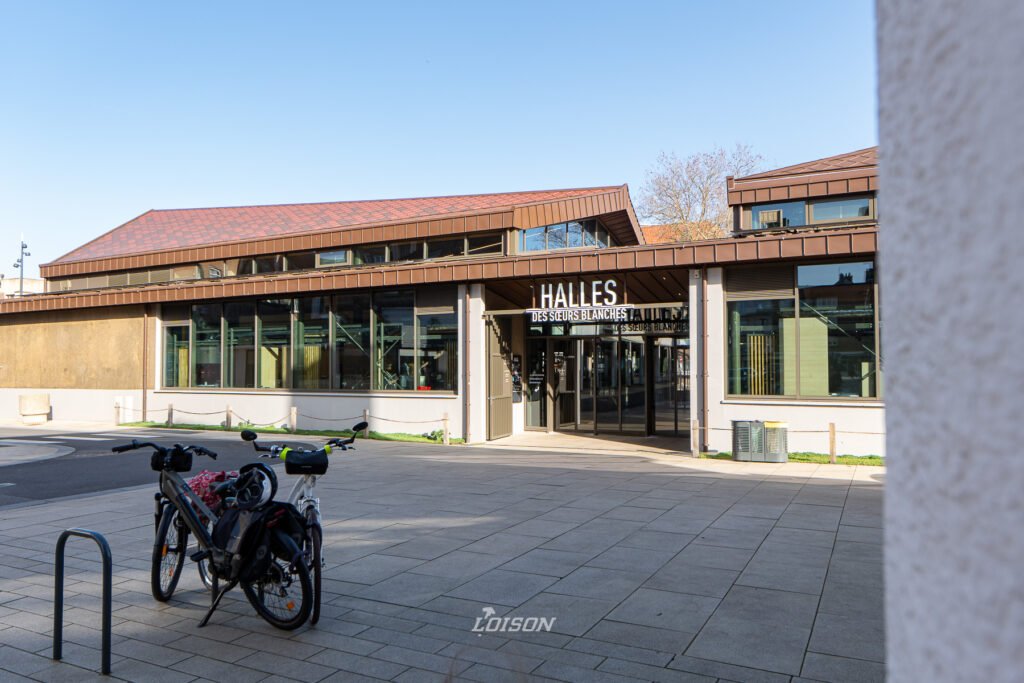 menuiserie exterieure aluminium facade vitree halles des soeurs blanches dunkerque